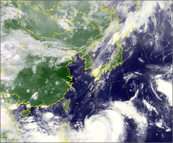 제11호 태풍 '할롱'이 일본과 한국을 향해 다가오고 있다.ⓒ기상청 홈페이지