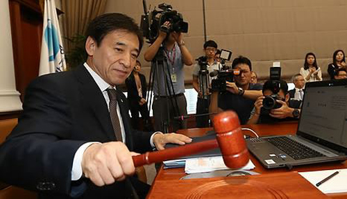 이주열 한국은행 총재가 12일 9월 기준금리 동결을 선언했다.ⓒ연합뉴스