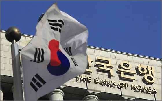 한국은행과 고용노동부는 지난 2분기 실질임금상승률이 0.2%, 임시직의 경우 -1.4%를 기록했다고 24일 밝혔다. ⓒ연합뉴스