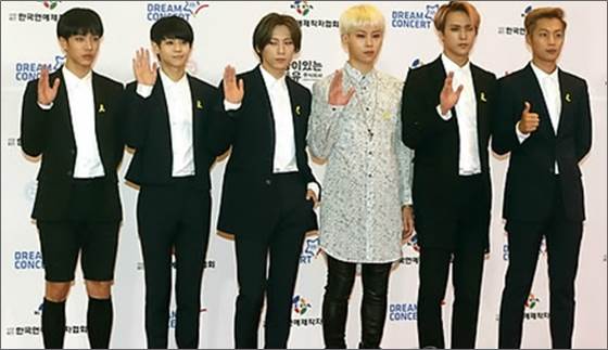 그룹 '비스트'가 '엠블랙'의 탈퇴 사건을 언급해 화제다.ⓒ연합뉴스