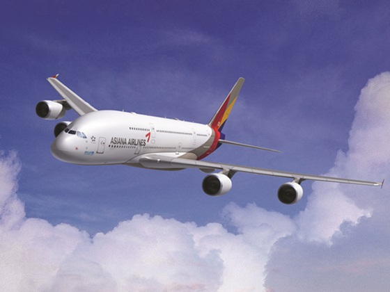 아시아나항공이 올해 2대를 도입할 A380 모습.ⓒ아시아나항공