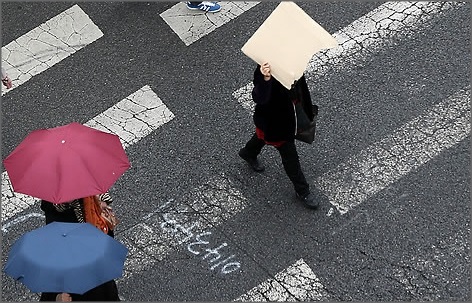 내일(19일)은 아침에 비가 그치고, 낮부터 전국이 흐리고 구름이 많이 끼겠다.ⓒ연합뉴스