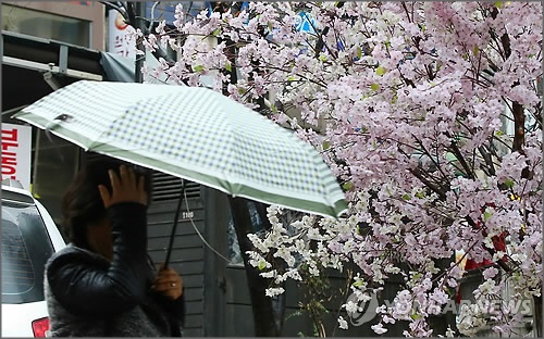 주말에는 전국적으로 비 소식이 있다.ⓒ연합뉴스