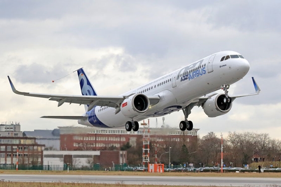 에어버스의 A321NEO 항공기가 지난 9일 독일에서 시험비행을 하고 있다.ⓒ에어버스