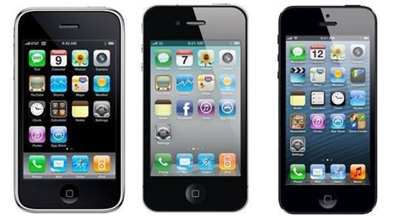 (왼쪽부터)아이폰 3GS, 4, 5s.ⓒ애플
