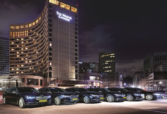 BMW 코리아는 서울 웨스틴조선호텔 리무진 서비스에  '뉴 7시리즈'를 공급한다.ⓒBMW코리아