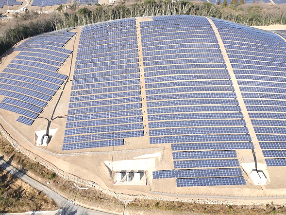 한화큐셀이 일본 오이타현에 건설한 24MW 태양광 발전소 전경. [사진=한화큐셀]