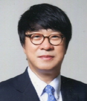최정우 서강대학교 교수