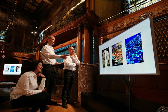 '갤럭시노트8 언팩'이 진행되는 미국 뉴욕 파크 애비뉴 아모리에 삼성전자 라이프스타일TV '더 프레임'이 등장한다.
ⓒ삼성전자
