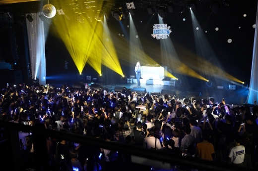신한카드는 지난 8일부터 10일까지 서울 합정동 신한카드 FAN(판)스퀘어 라이브 홀에서 콘서트를 개최했다.ⓒ신한카드