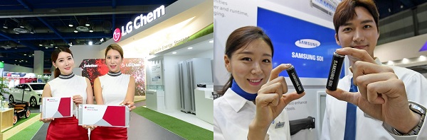 LG화학 부스(사진 왼쪽)와 삼성SDI 부스에서 전시 도우미들이 주력 제품들을 소개하고 있다. ⓒ각 사 제공 