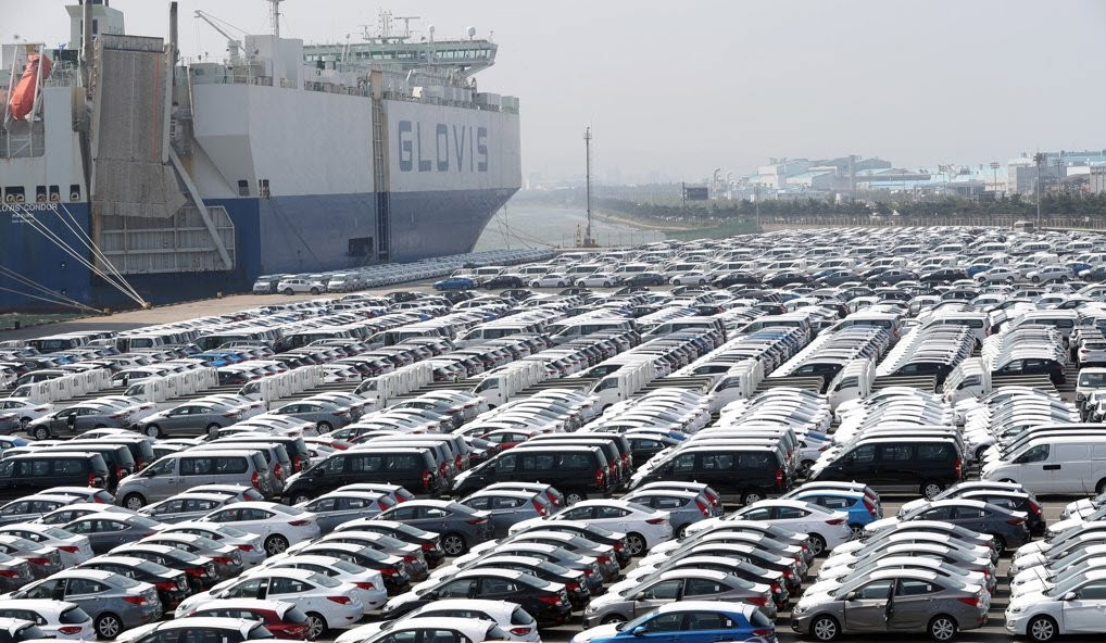 지난 12월 자동차 수출이 전년보다 40.4% 줄어든 17만7897대로 집계됐다.ⓒ연합뉴스