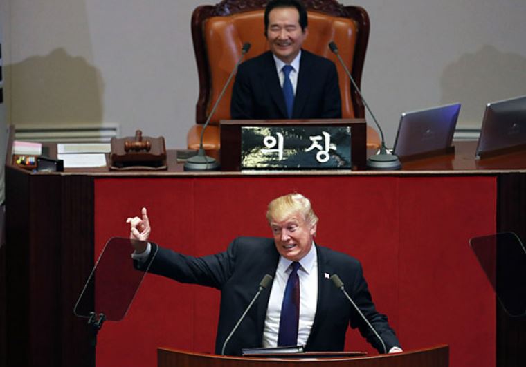 지난해 11월 방한한 도널드 트럼프 미국 대통령이 서울 여의도 국회 본회의장에서 연설을 하고 있는 모습.ⓒ국회사진취재단