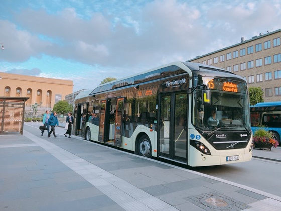 스웨덴 고텐버그 시내에 운행 중인 볼보 전기버스 모습.ⓒ공동취재단