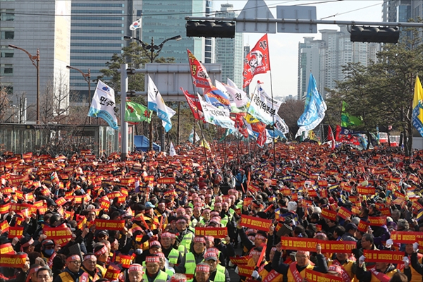 지난달 22일 오후 서울 여의도 국회 앞에서 제2차 택시 생존권 사수 결의대회가 열리고 있다. ⓒ데일리안포토