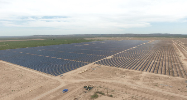미국 텍사스 페코스 카운티 태양광 발전소. [사진=한화큐셀]