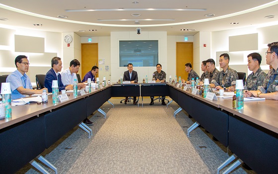 한국선급은 9일 한국선급 본사에서 해군과 2019년 해군-한국선급 정기 기술교류 회의를 개최했다.ⓒ한국선급