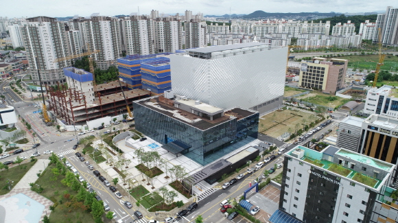 김포 한강신도시에 준공한 KB 통합IT센터 전경.ⓒKB국민은행