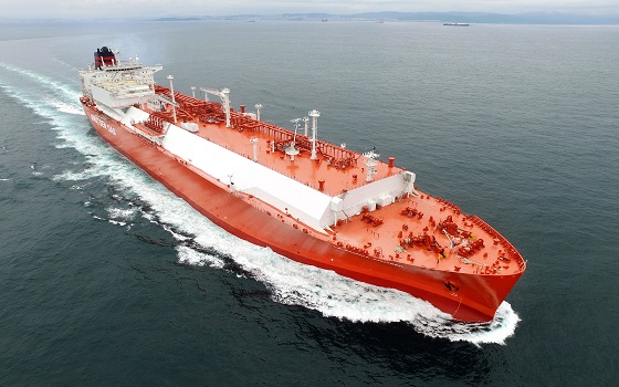 현대중공업이 건조해 노르웨이 크누센사에 인도한 액화천연가스(LNG)운반선이 바다를 항해하고 있다.ⓒ현대중공업
