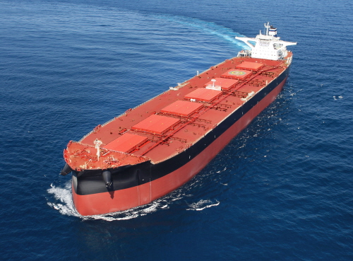 친환경 무용제 도료 적용 예정인 선박과 동일 선종인 폴라리스쉬핑의 광석선.