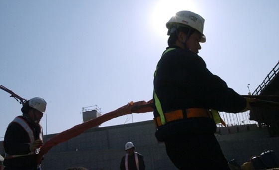 서울 한 건설현장에서 근로자들이 일을 하고 있는 모습이다, 본문과 무관함.ⓒ데일리안DB