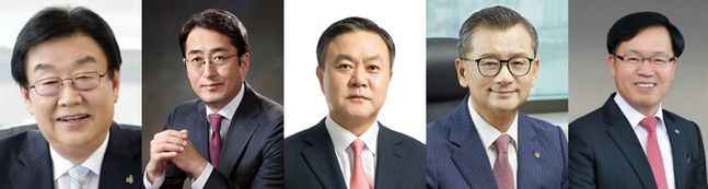 (왼쪽부터)김정남 DB손해보험 부회장, 김용범 메리츠화재 부회장, 최영무 삼성화재 대표, 여승주 한화생명 대표, 변재상 미래에셋생명 대표 ⓒ각 사 제공