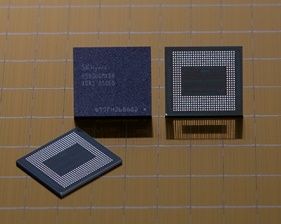 SK하이닉스가 양산하는 18GB LPDDR5 모바일 D램.ⓒSK하이닉스