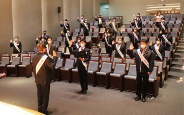 삼천리 임직원들이 가스안전 결의대회에서 가스안전 결의문을 낭독하고 있다.ⓒ삼천리