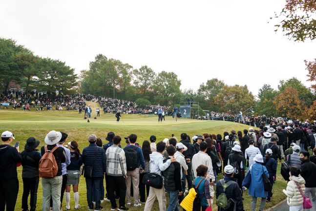 대회장을 가득 메운 관중 모습. ⓒBMW 코리아