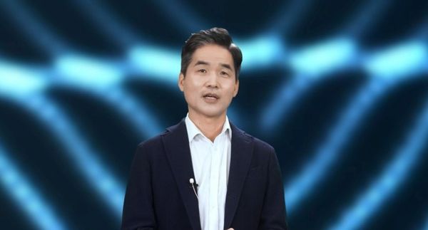 승현준 삼성리서치 연구소장이 13일 온라인으로 개최된 제1회 '삼성 6G 포럼(Samsung 6G Forum)'에서 인사말을 하는 모습ⓒ삼성전자