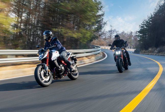 2023년형 ‘CB750 HORNET