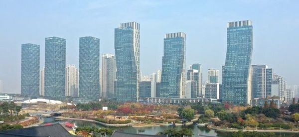 인천시 연수구 송도국제도시에 고층 아파트들이 솟아있는 모습. ⓒ연합