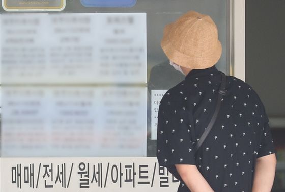서울 대학가 평균 월세가 1년 새 15% 이상 올랐다.ⓒ연합