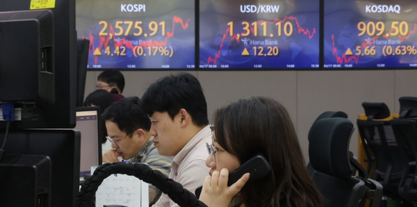 5월 MSCI(모건스탠리캐피탈지수)에 에코프로가 편입될 수 있을지 시장의 관심이 쏠린다. MSCI가 임의로 지정한 기준일 시점 가격에 따라 편입 여부가 결정되는 상황이라 편입 여부는 불확실한 상황이다.ⓒ연합