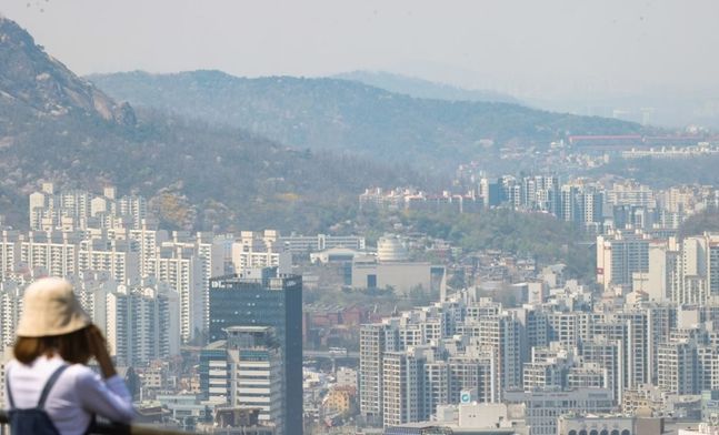 서울 남산에서 바라본 시내 아파트 모습.ⓒ연합뉴스