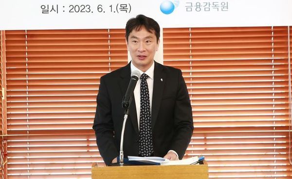 이복현 금융감독원장이 1일 여의도에서 열린 1주년 간담회에서 인사말을 하고 있다.ⓒ금융감독원
