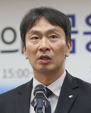 이복현 "숨기기 바쁜 우리금융, 생보사 인수 능력 불안…검사로 판단"