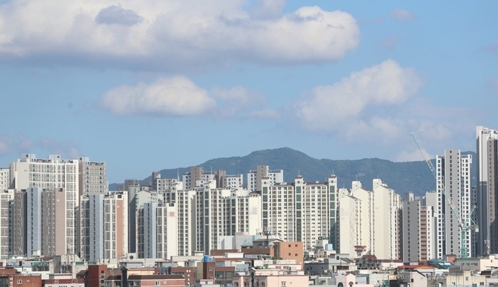 대구 서구 아파트 전경. [출처=연합]