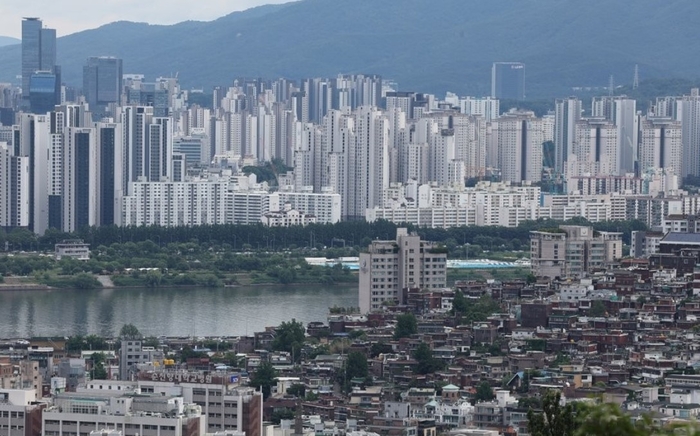 남산에서 바라본 서울 시내 아파트. 연합뉴스