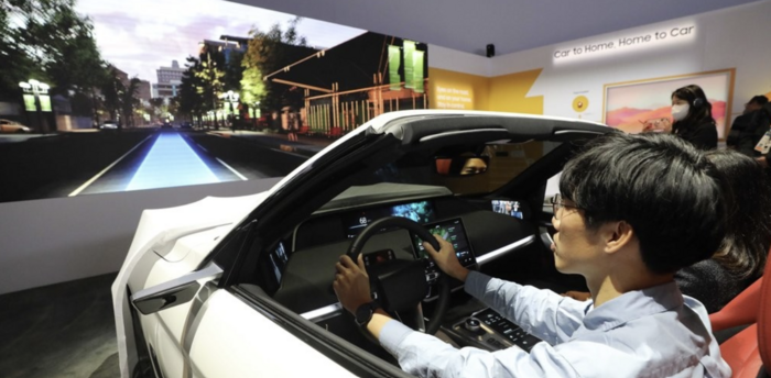 CES 2023서 소개된 ‘하만 레디 케어’ [제공=연합]