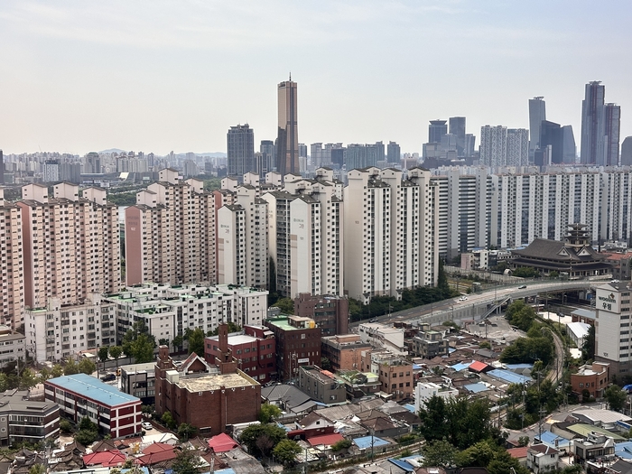 서울 용산구 아파트 단지 모습. [제공=EBN]