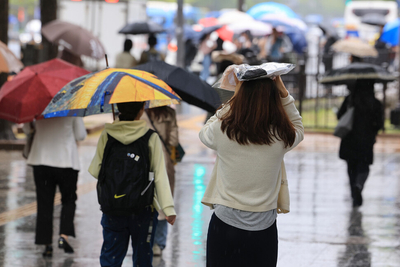 [오늘(11일)날씨] 차차 흐려지다…전국 곳곳에서 비