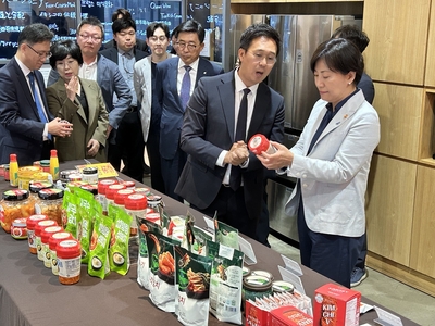 송미령 장관 “김치로 농식품 수출 목표 100억달러 달성 가능성 높다”