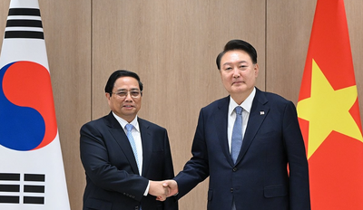 尹대통령, 베트남 총리와 에너지·자원·방산 협력 논의