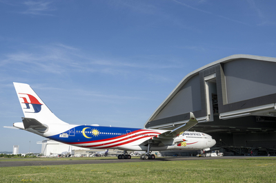 말레이시아 항공 ‘A330neo’ 1호기 첫 선···‘국기 디자인’ 도색